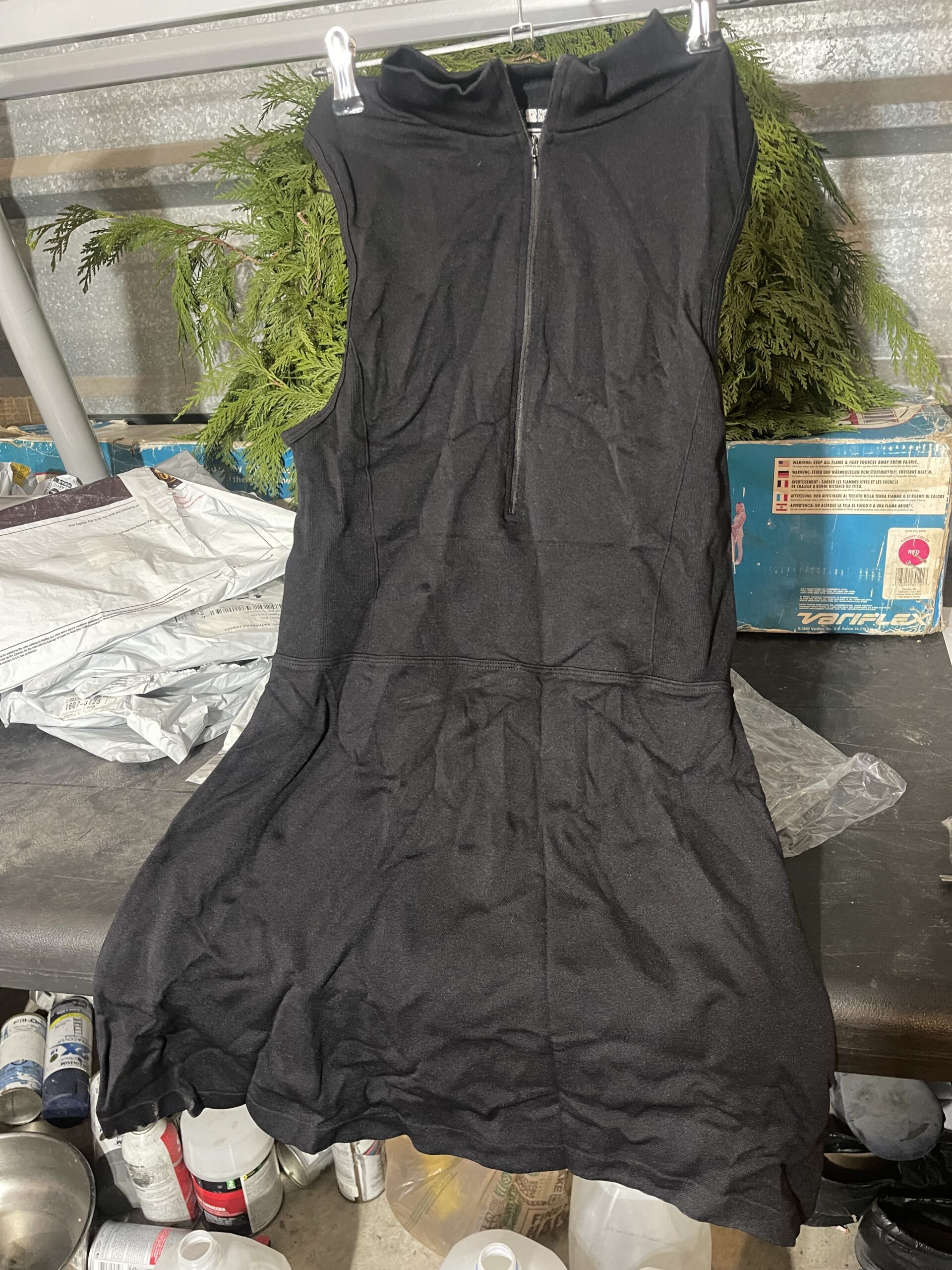 black sleeveless fit and flare dress - 图片 2